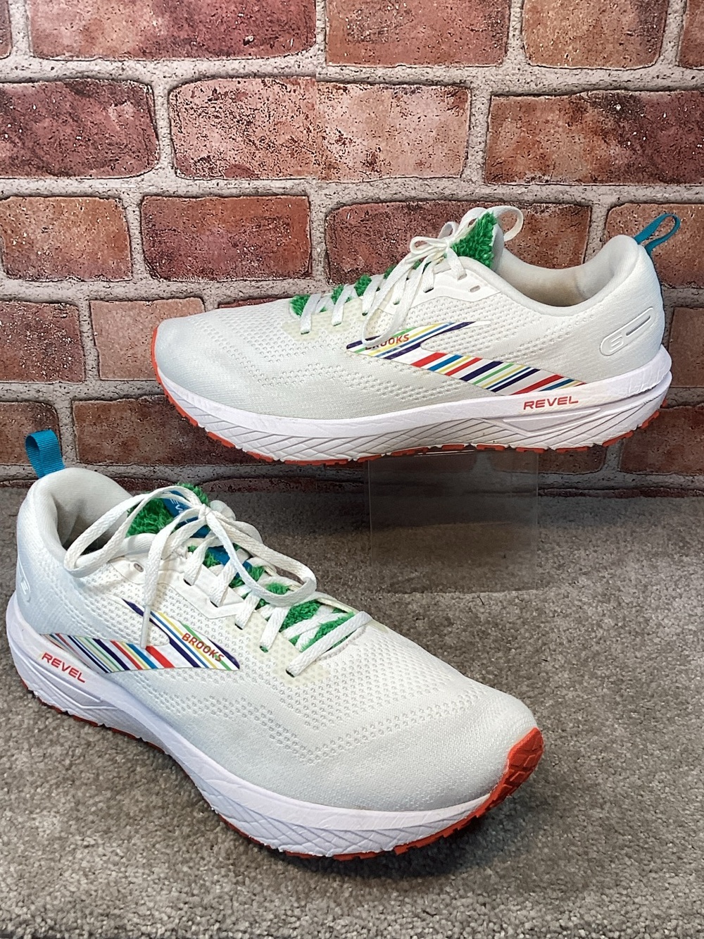 Brooks Revel 6 Men’s Run Summer Edition size 11.5